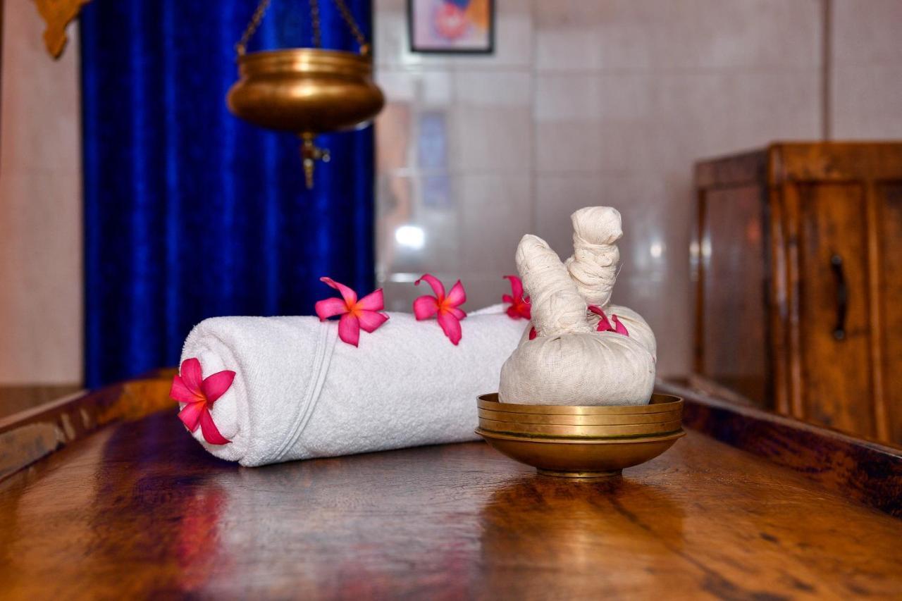 The Royal Heritage Hotel And Ayurvedic Center Thiruvananthapuram Exterior photo