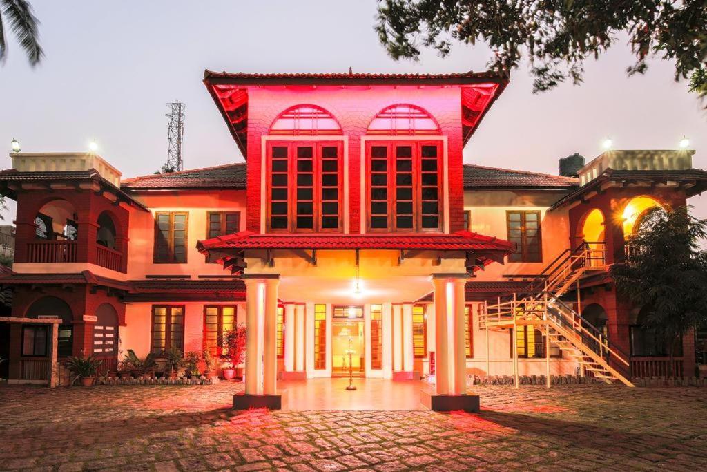 The Royal Heritage Hotel And Ayurvedic Center Thiruvananthapuram Exterior photo